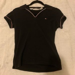 Black Tommy Hilfiger T-shirt